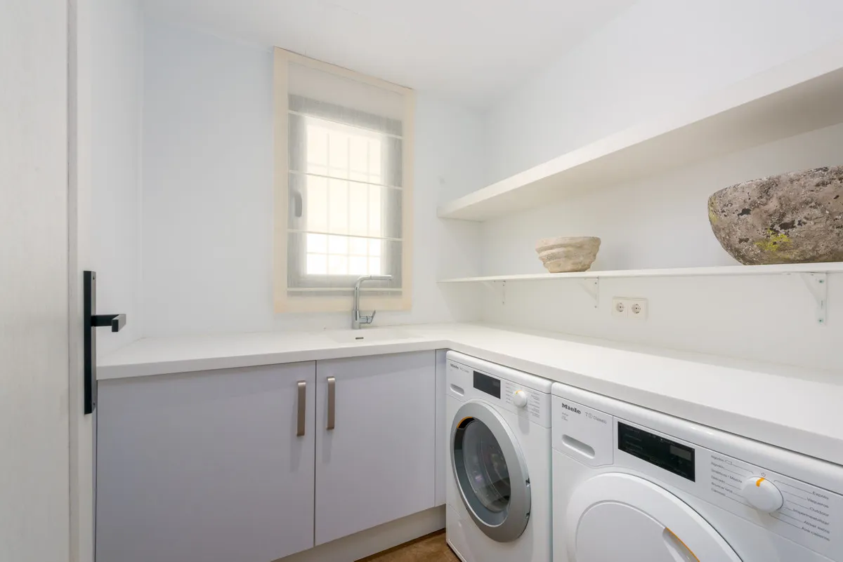 88e54076-4890-4bff-809f-1852192fb60d