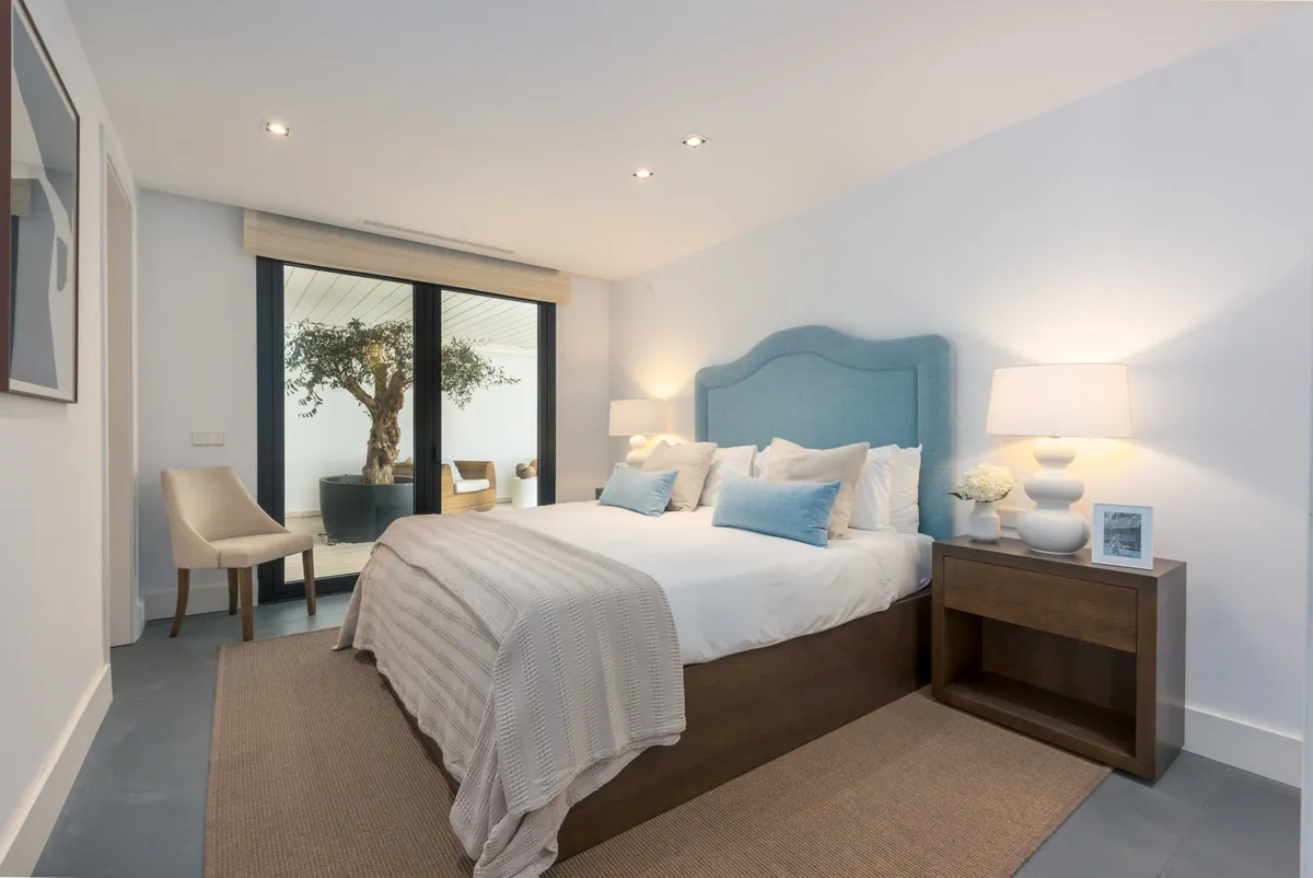 899cb305-4fcd-49ea-b52d-204aac8c778c