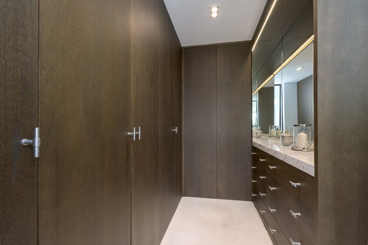 902b5142-0bee-4e9b-b850-c3f443faf443