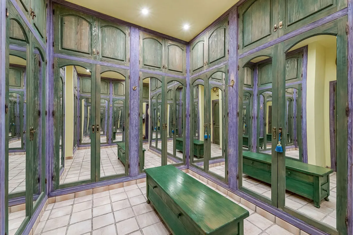 6fc795eb-3f63-46e4-a859-5b1ae5f9c6cb