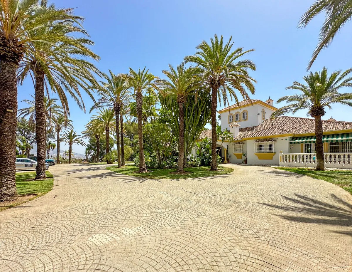 85b90198-b0e8-4eb9-931f-d02af91835d0