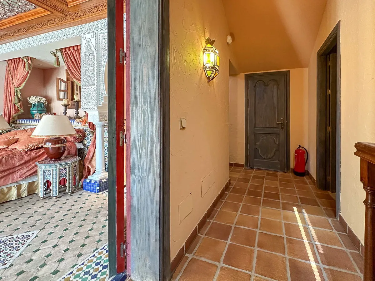 cbcc8dcb-8711-4693-9c3b-c4a128fdff5c