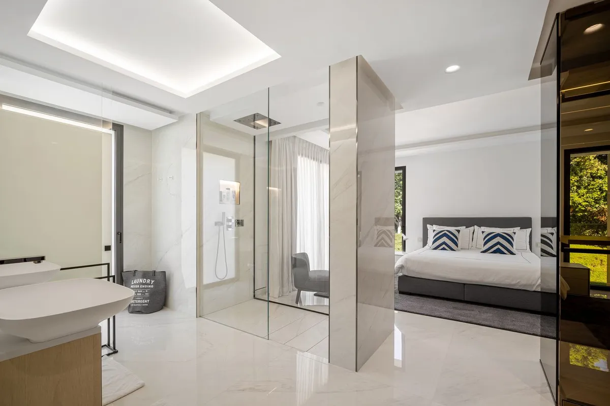 99ccb01a-09c0-4901-b597-e914cb2201df