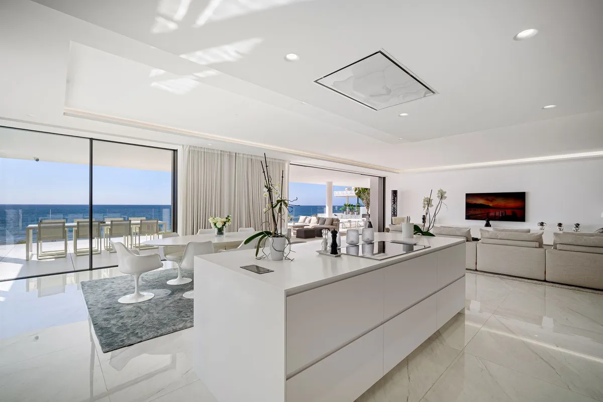 d1a45432-0a3b-45ee-8a94-50bbf7d9b7b9