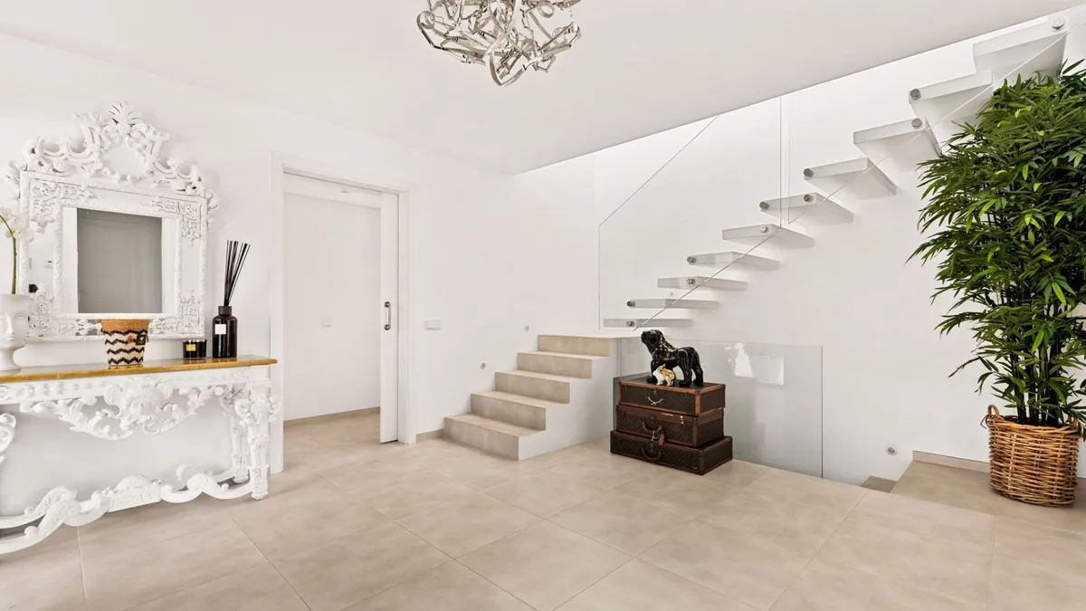 bac46f99-ba67-430c-9a1b-6f97772e48d0