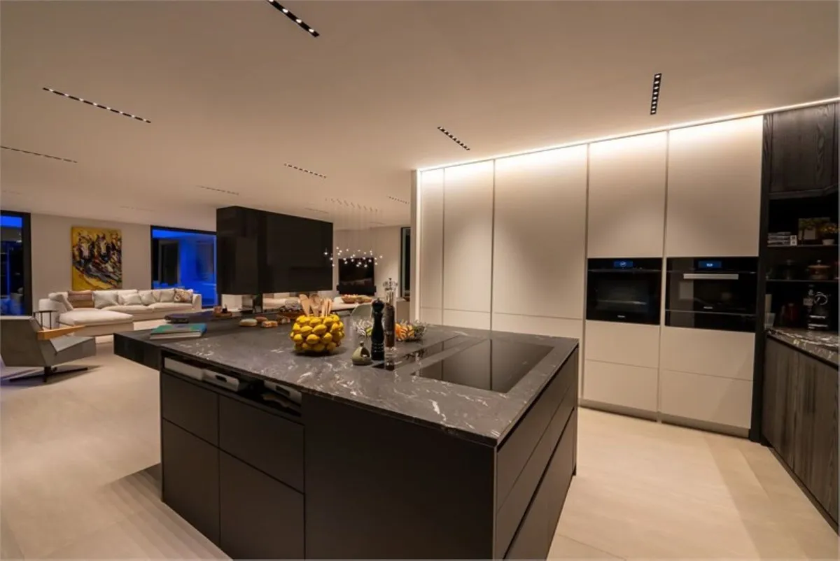 341f8dca-e0c8-4bd4-b9be-a67275b4b7ba