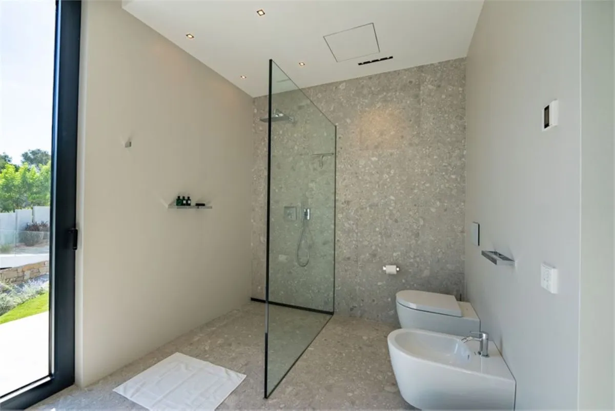 67eee10e-da00-4896-9f91-51197d814e64