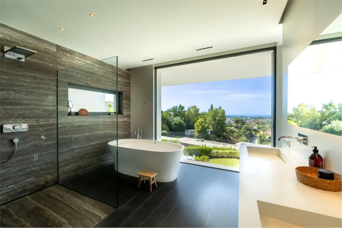 d3e1c49d-1761-440f-864f-f6be8da581d0