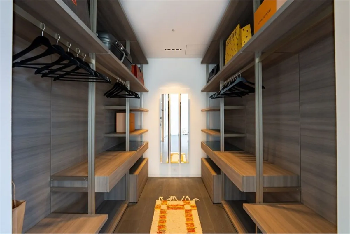 f4202a22-9c1b-4a27-b898-48cc649346fa