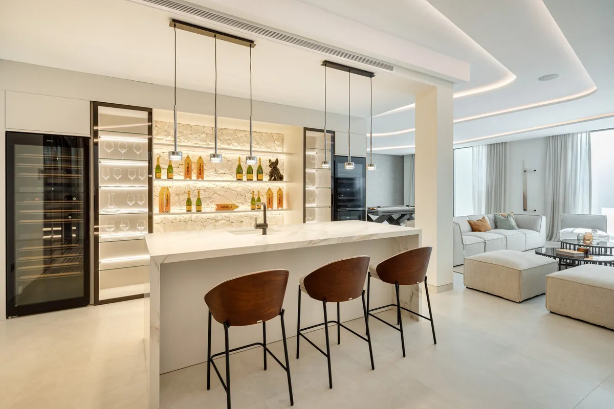 7bbdcea2-905f-4a4b-981a-dbe991823194