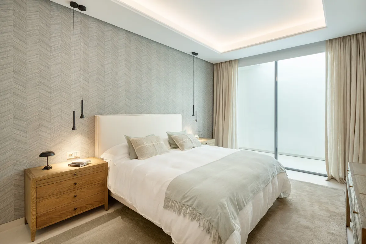 d7799d91-8d01-47c9-a9e6-1f3110381d35