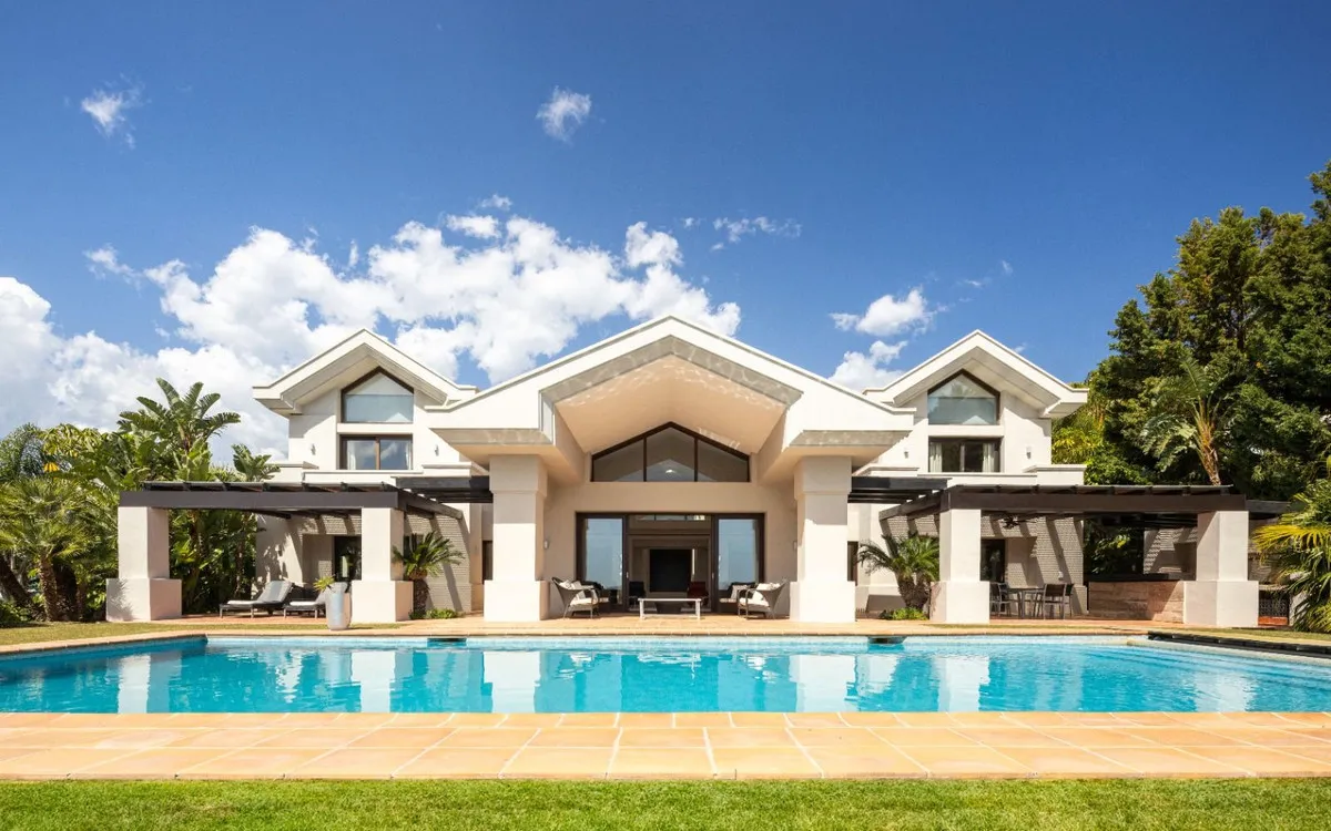 c6ff0a77-c2ba-40dc-a384-6394f6234555