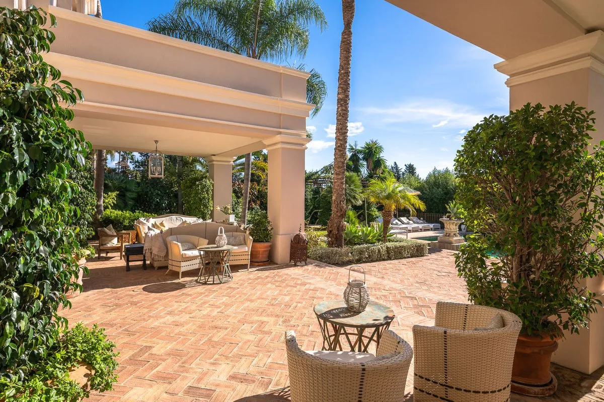 051ba71b-e6d3-4018-aa15-ad341210bf8e