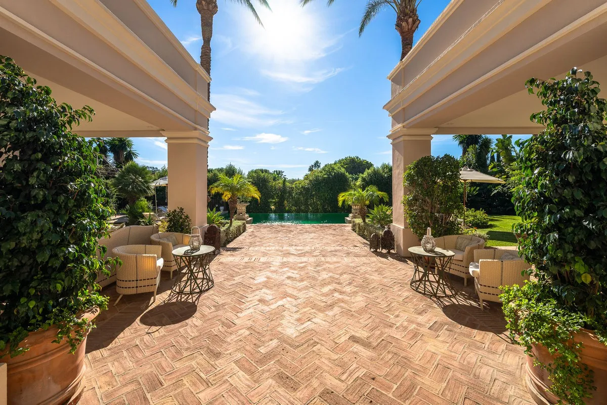 8eb032b5-3ecc-4c07-94d9-9b29ccaa1b5f