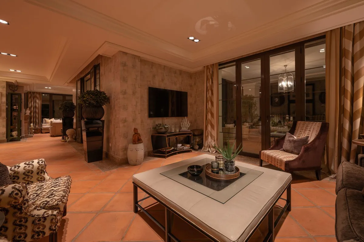 a9f70cfd-5134-48d1-81b5-a6a71f967a05