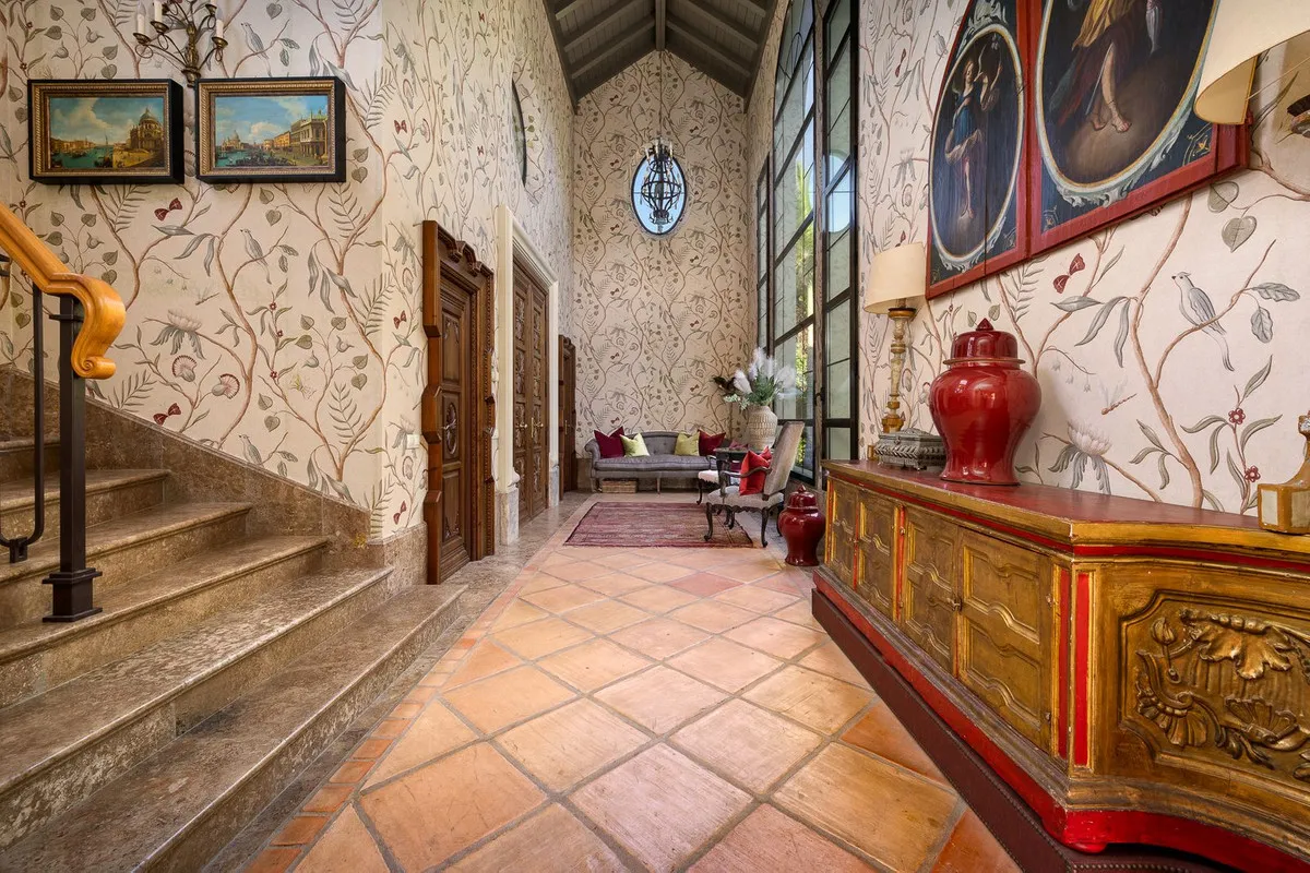 e14cba95-3783-4172-9921-8c83b56b6a7f