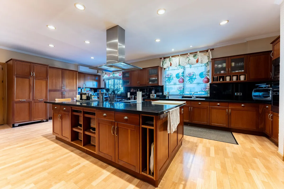 096ecb19-dd50-4618-b351-b54f0544d56f