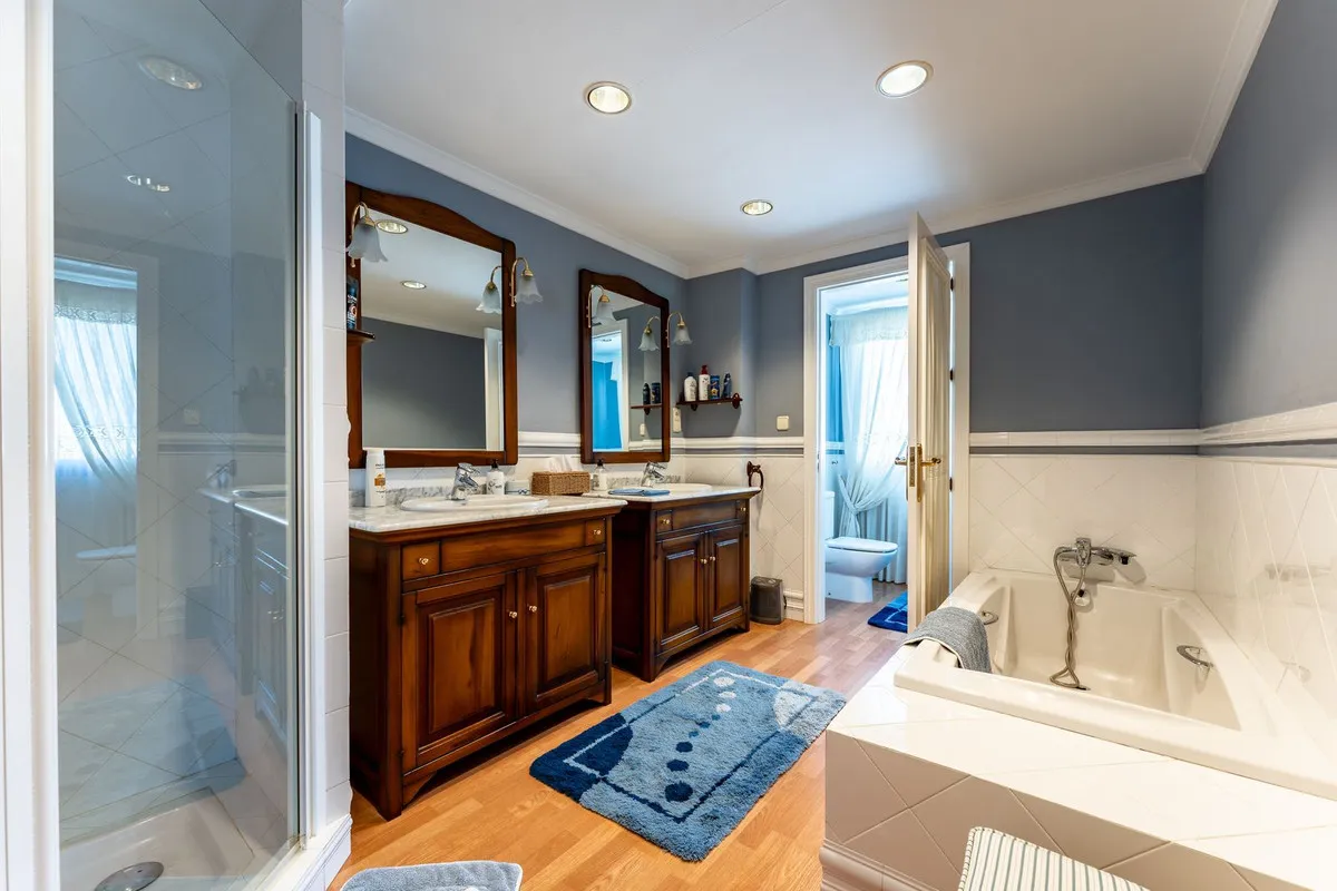 8df446ce-e5ca-4990-88eb-2628f8a537a1