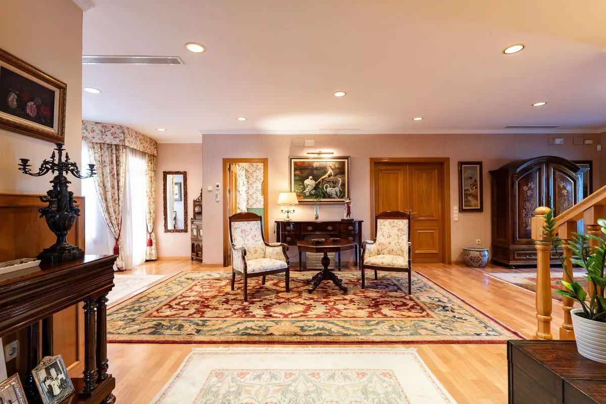 b771e15d-54fd-4ced-9c84-d520d06c4ae3