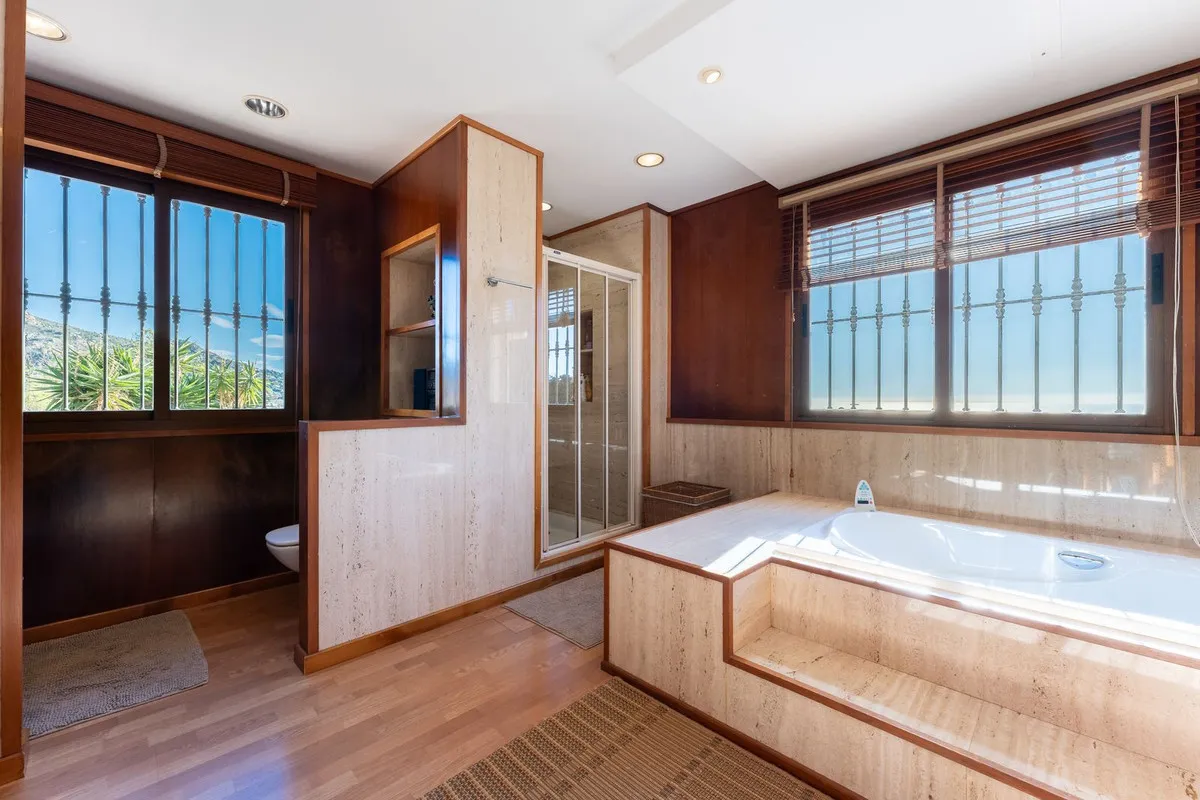 e68a38dd-c9ea-4606-9f61-62a112b640e8