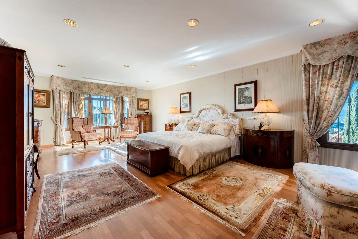 fadf63f8-0603-493f-a6ee-7596c9a21b10