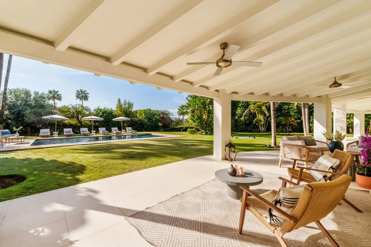 2af31ba7-fc00-4408-9b14-aa8ea8afbb96