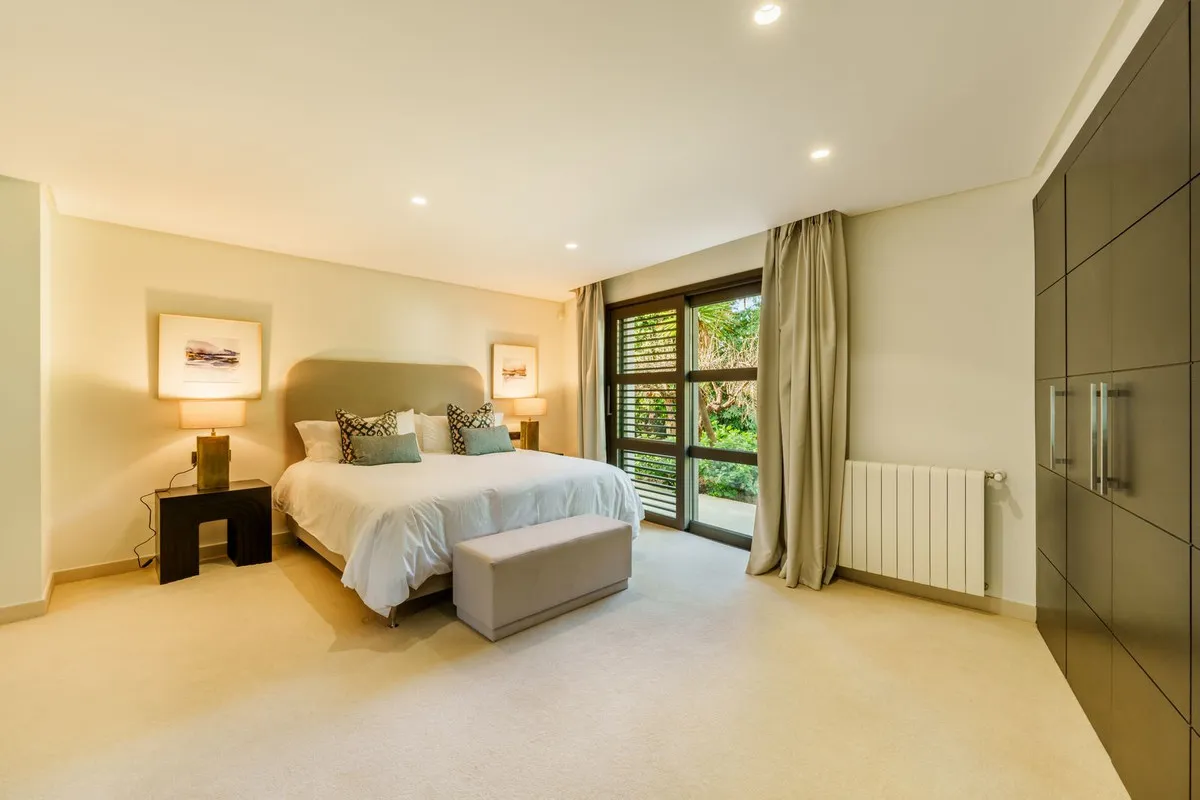 3e779203-b5d3-4f6e-b6d0-c2464d51122e