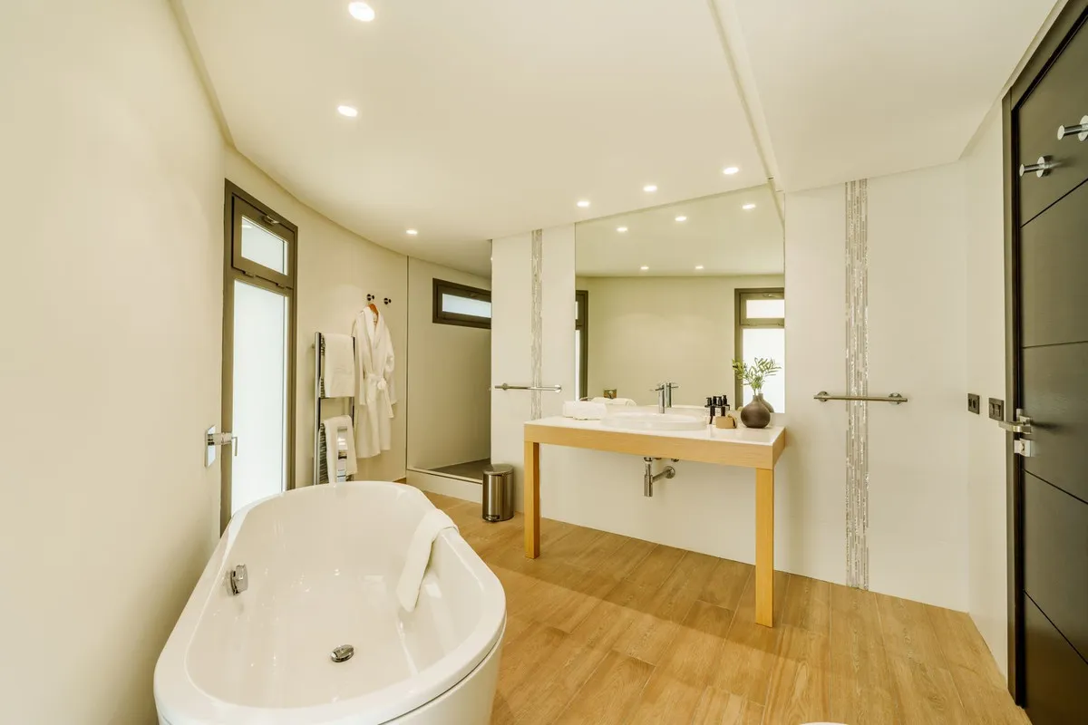 583768a1-5a76-41cb-901c-69783c645103