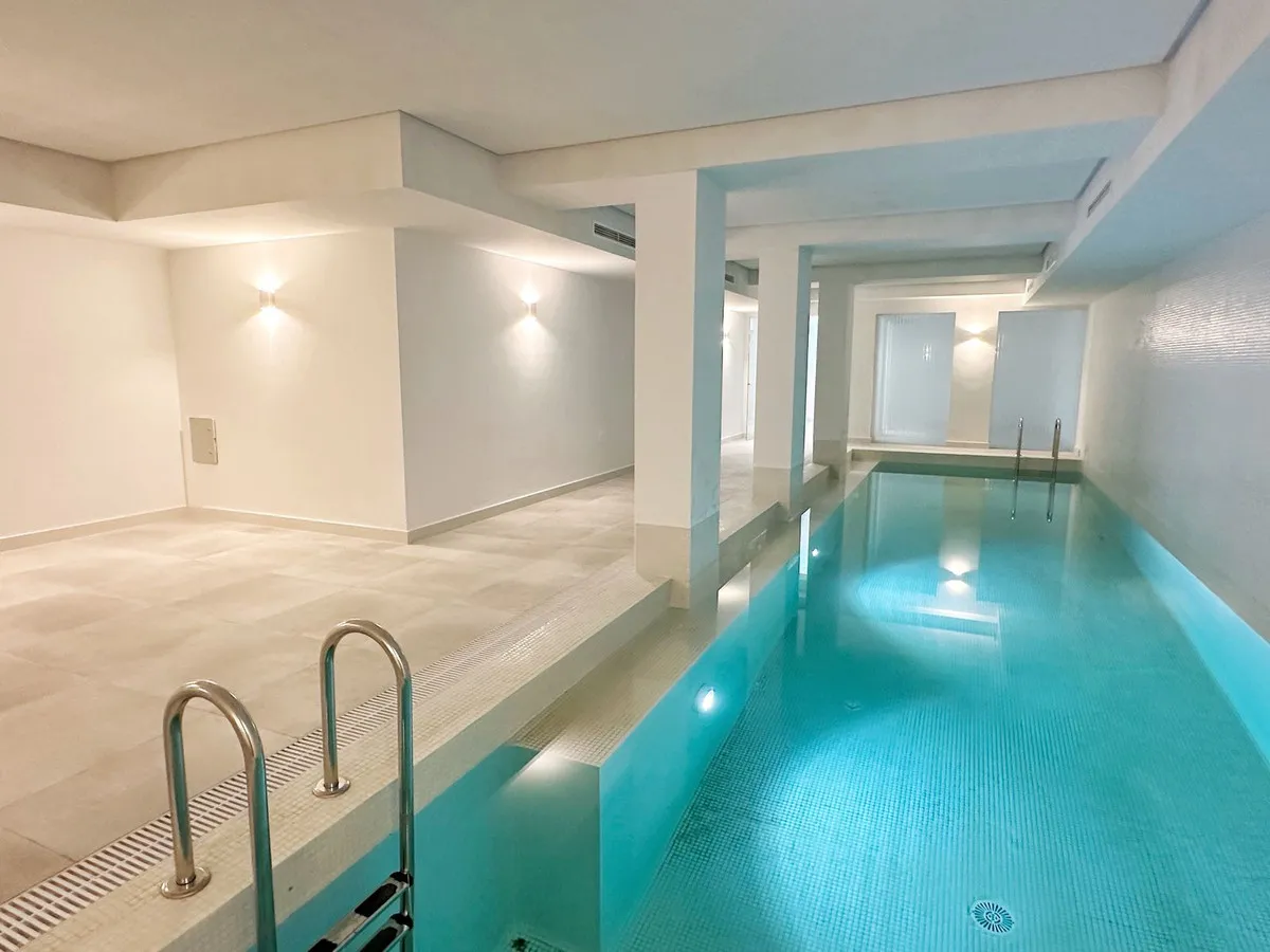 67157469-f9e5-4613-b20b-2fbded1a8480