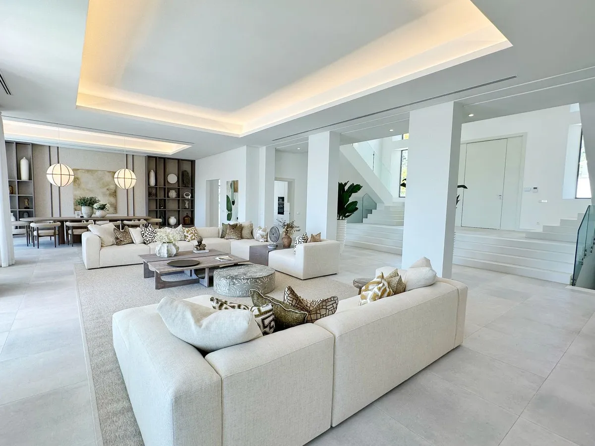 713425fa-5788-4c84-a4a9-4c007a8c933e