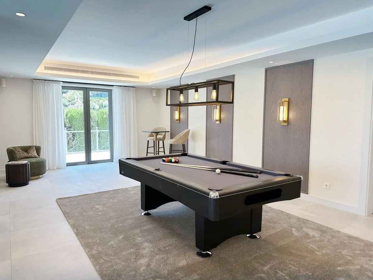 98741271-ec7a-4ce1-aa83-4b21bb505d9f