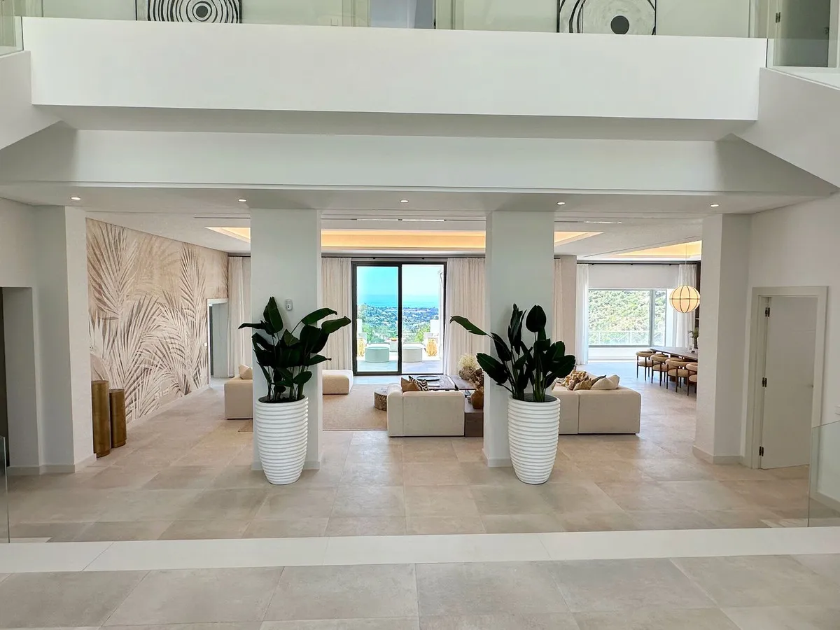 b966e2ef-53cd-4bd5-8a06-8f11b35b7350