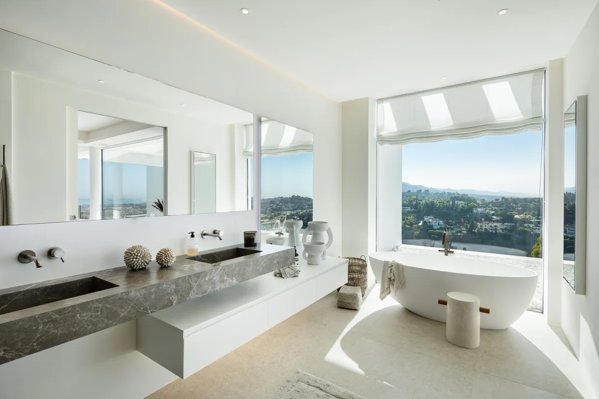 1dd40535-4c37-42e8-a184-fd6dfd08c0cf