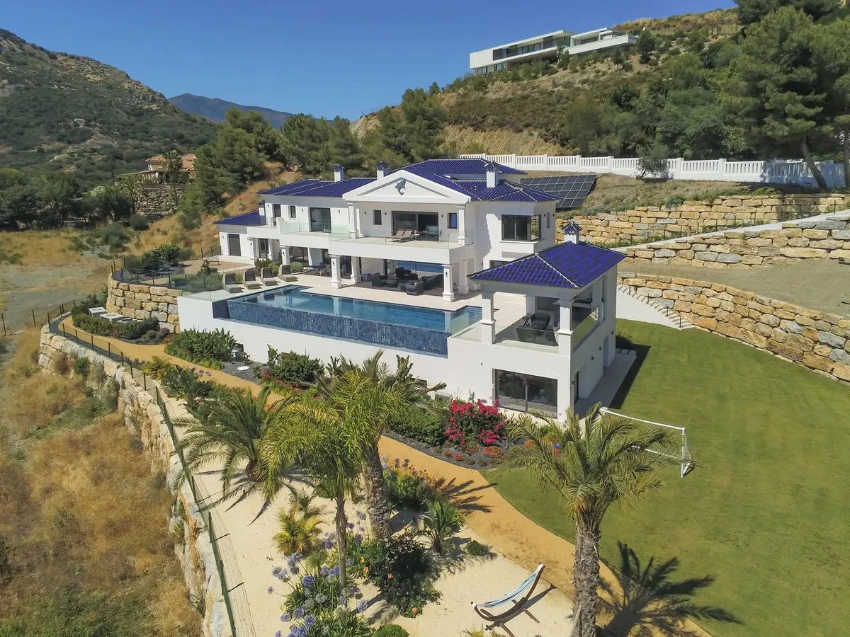 1f317eb7-d84b-4977-944e-804b42d1f786