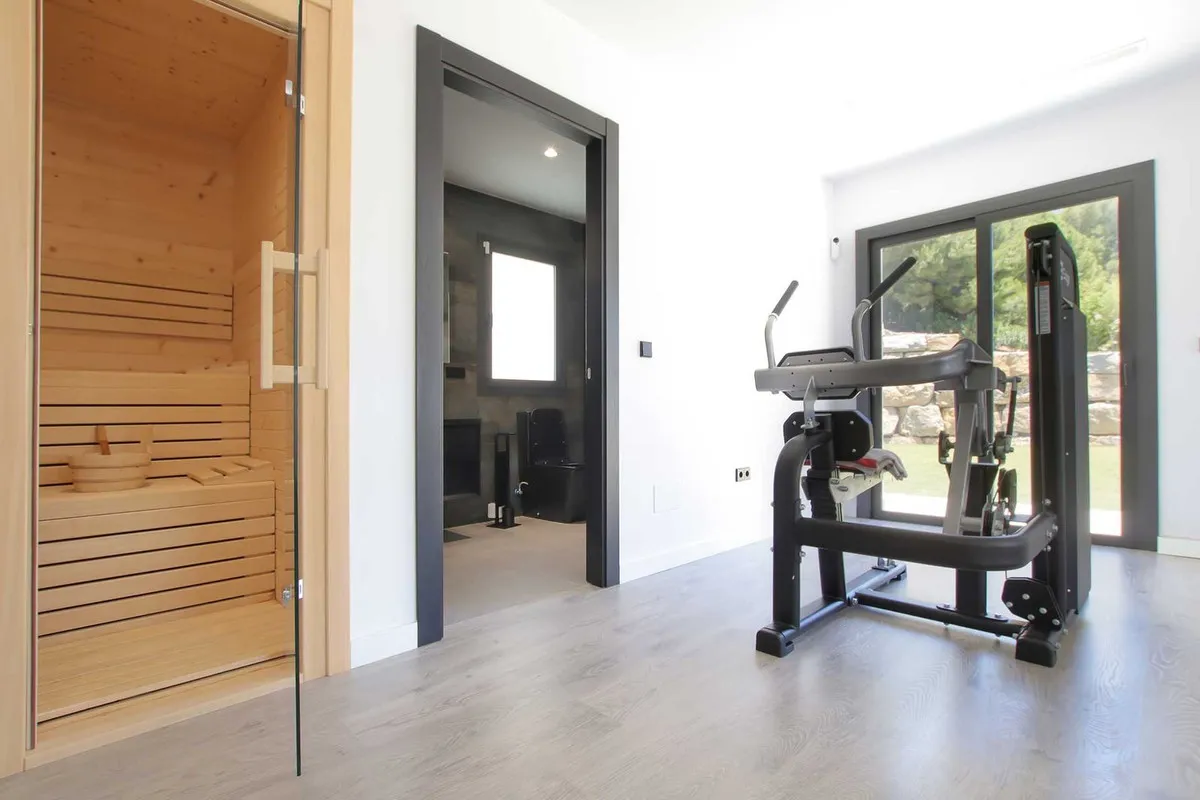 45fa2e87-d188-4c5c-8e80-f738827e1210