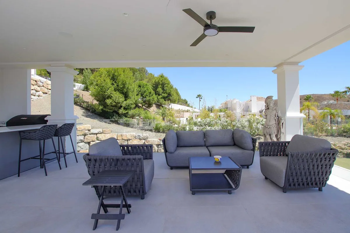 532a0d3f-c115-494f-8cf9-f7fe811eaaa3