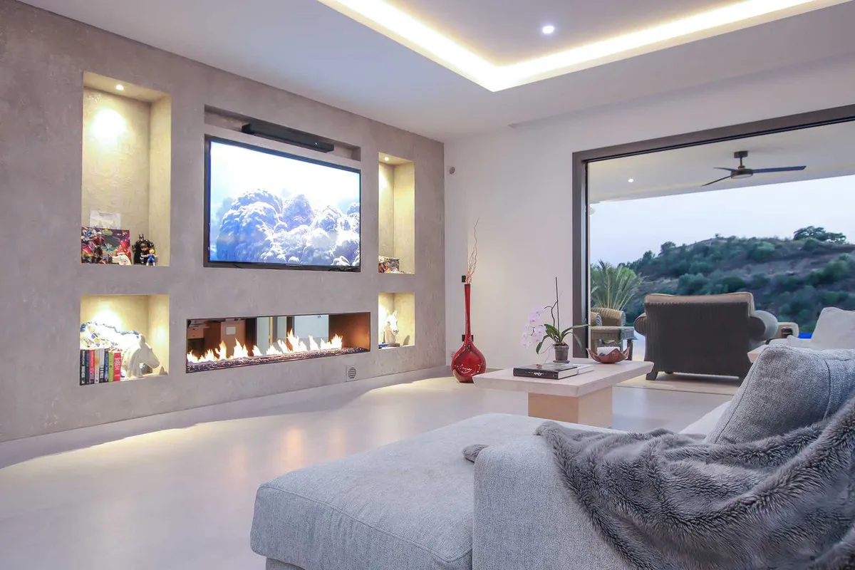 5b8a5bc0-6749-464c-9b29-27f1869db68c