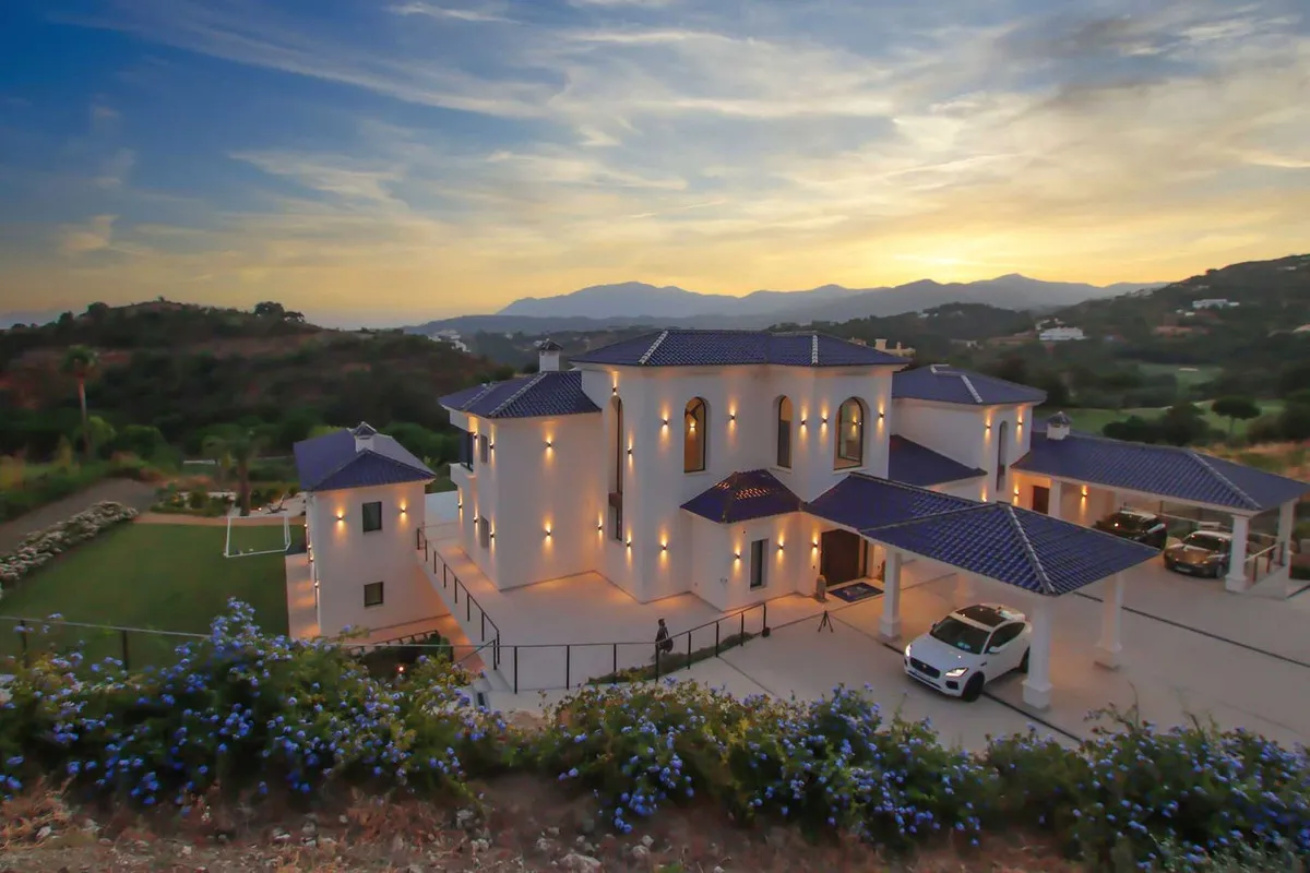 64af8bfc-9c73-4c12-b12d-897a0e8091fd