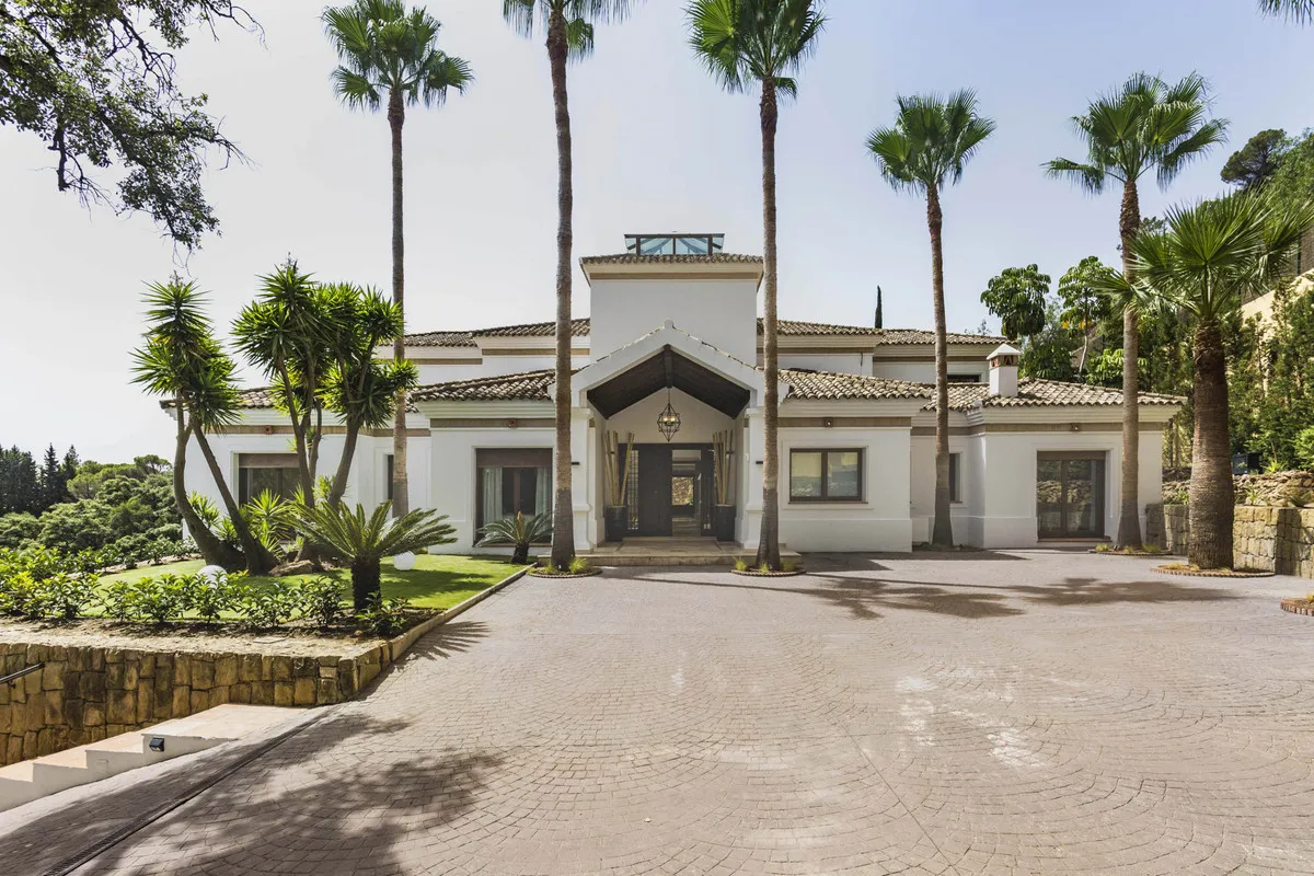 0e6e730c-975a-4c48-93a3-f6c7e7b7a7c8