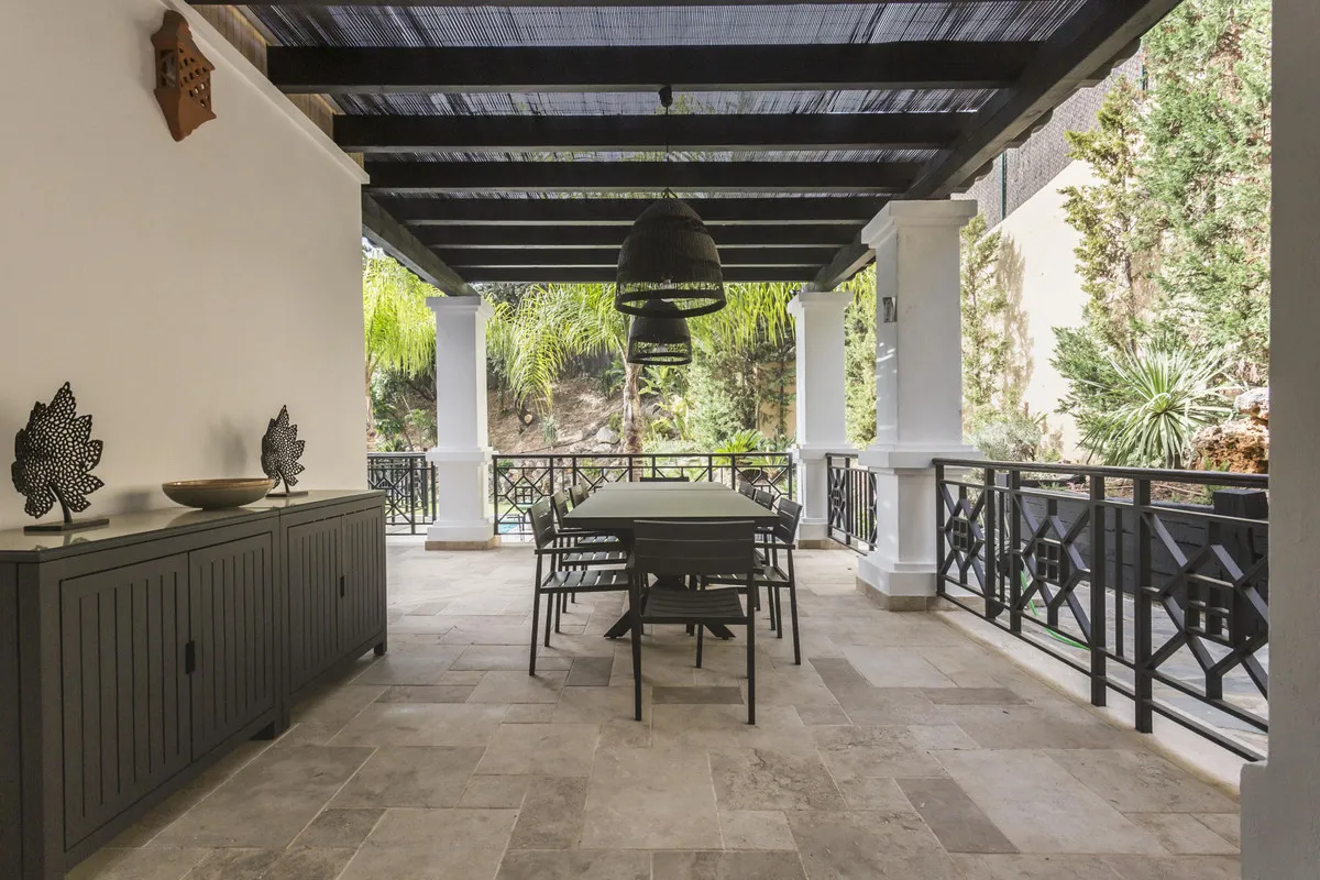 383c2496-028d-4841-b8b2-d8f0f3f02325