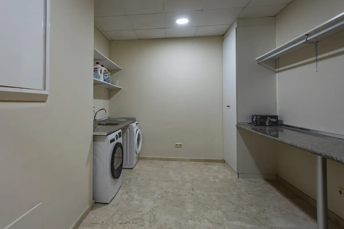 ee9ea5f6-7b47-4eee-8f89-5252c6081340