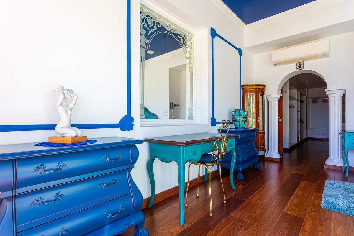 2835d4e0-ab23-4d4e-9cb4-4b63e559bbe8