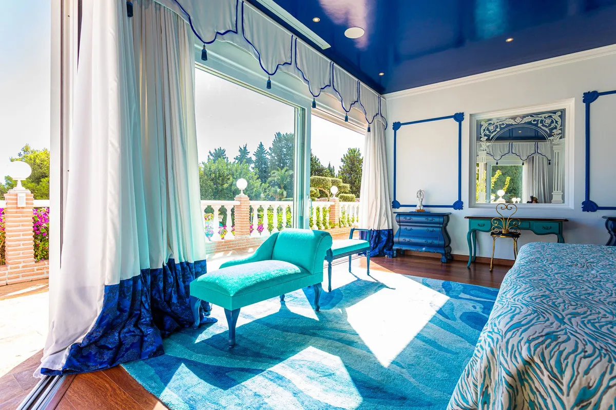 3259e2c5-86bb-4ff5-9dc9-a89ab7459eef