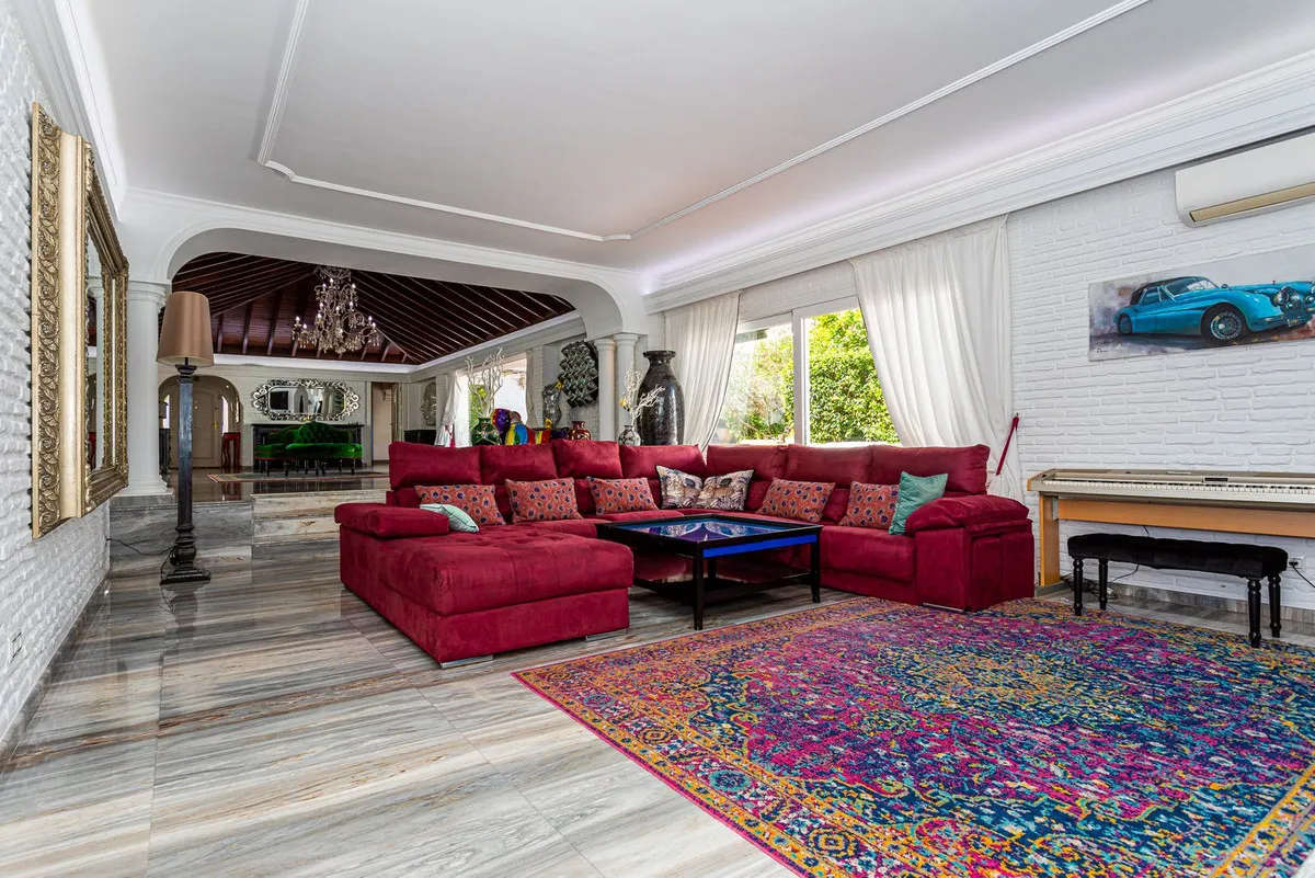 33c63871-c78d-4e65-84eb-8b2ac98b8a8b