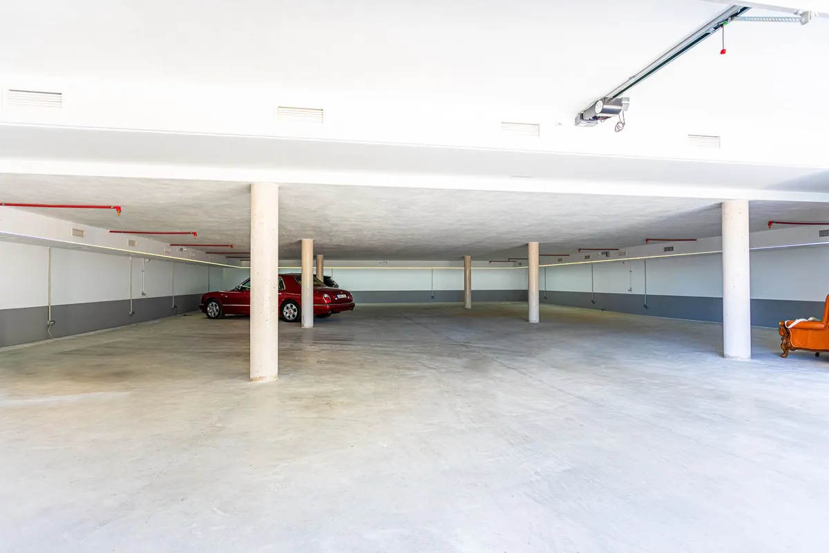 9e17e74e-8022-4cb5-a3e7-9cc87477c853