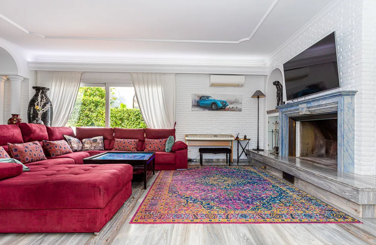 e8f7d8ad-07d5-4aa9-86b9-15e0493fb2e3