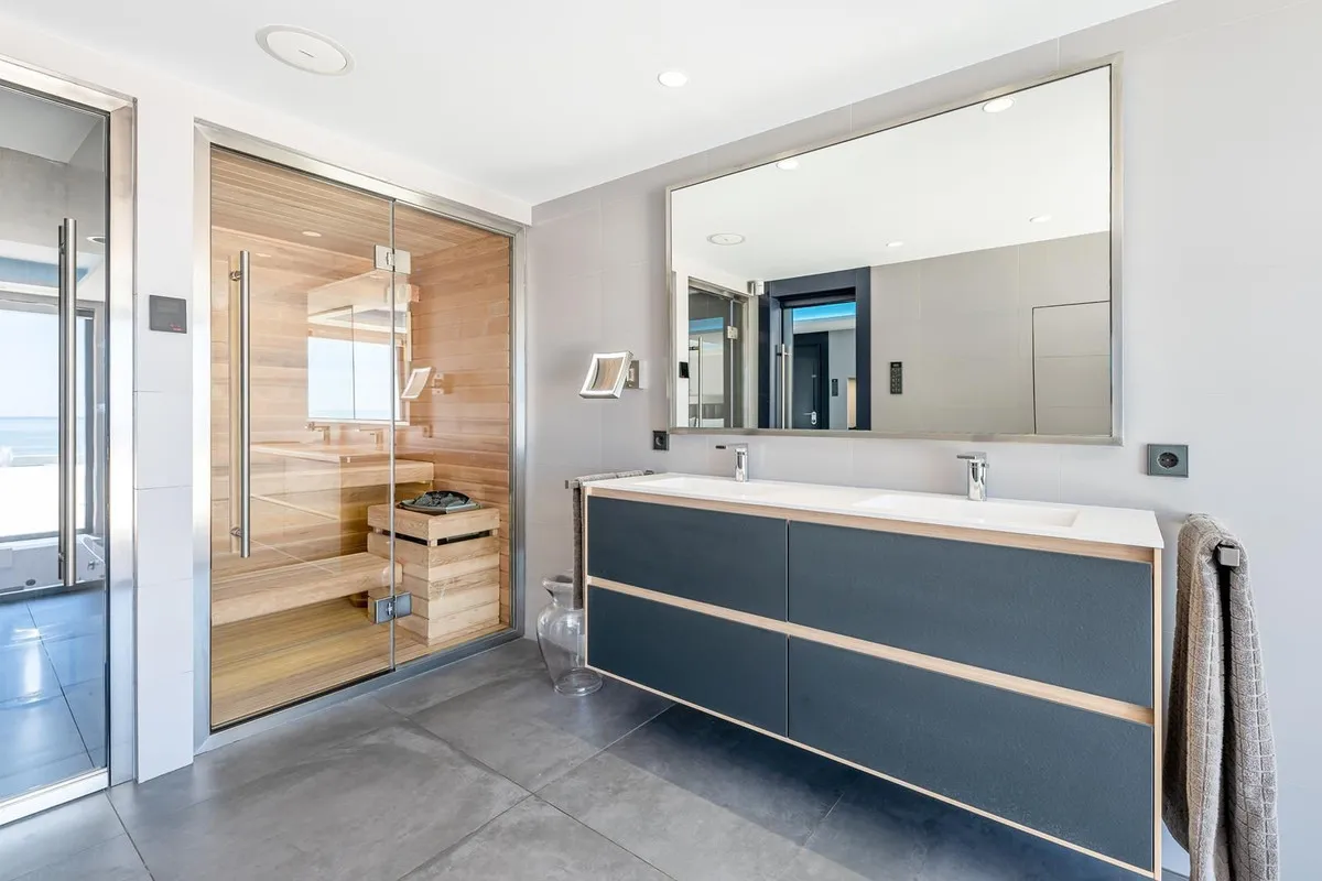 1da885b8-28e8-4b1b-84f5-7fffaeda9dfb