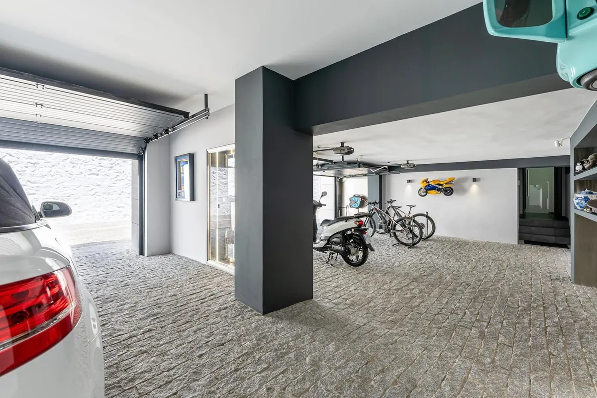 27f8e26c-96b9-426d-9f37-5f16eac7ae65