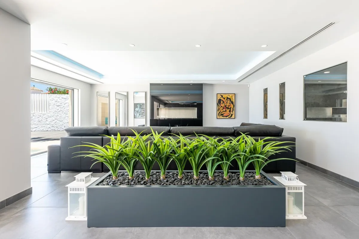 4de4eda5-6efc-4de0-b258-b21e91db69d7