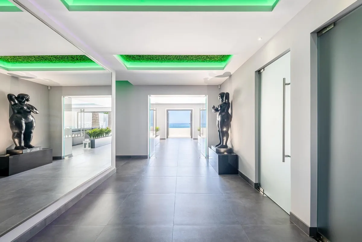 75879259-f9c1-4390-9474-2798d09b2adb